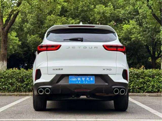 Jetour X70 — Фото автомобиля 6