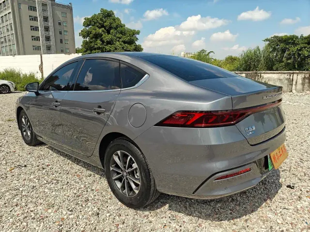 BYD Qin PLUS — Фото автомобиля 7