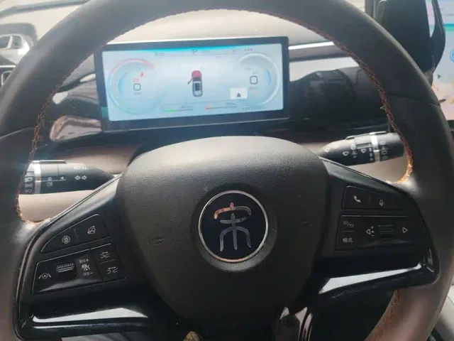 BYD Song Pro — Фото автомобиля 15