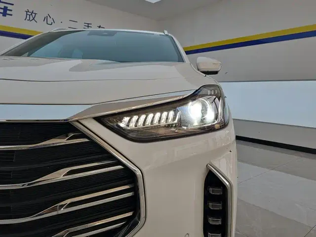 Jetour X70 Plus — Фото автомобиля 5