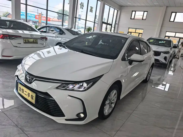 Фотография автомобиля — Toyota Corolla