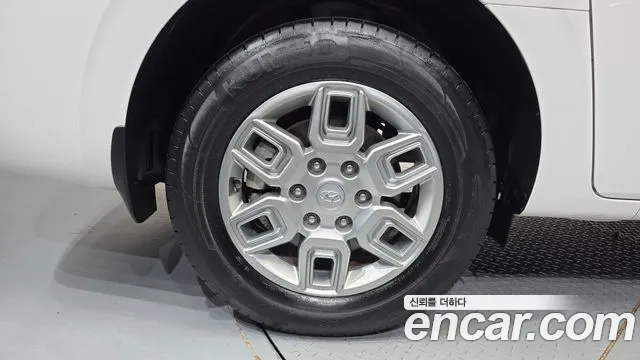 Hyundai Staria Staria Карго 5 мест — Фото автомобиля 6