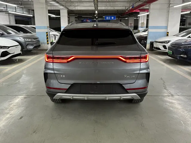 BYD Song PLUS — Фото автомобиля 5