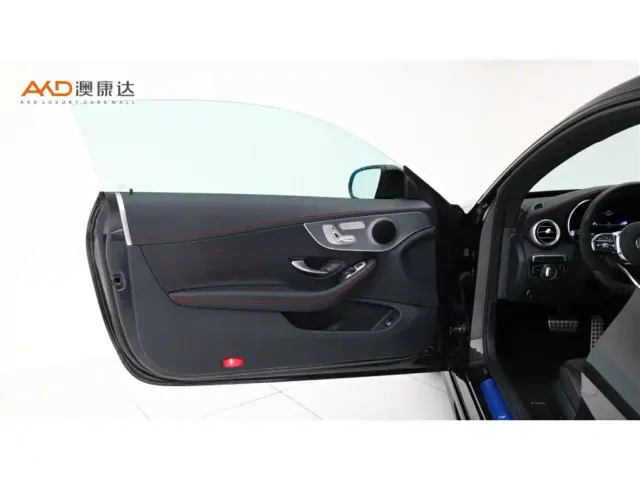 Mercedes-Benz C-Class — Фото автомобиля 10