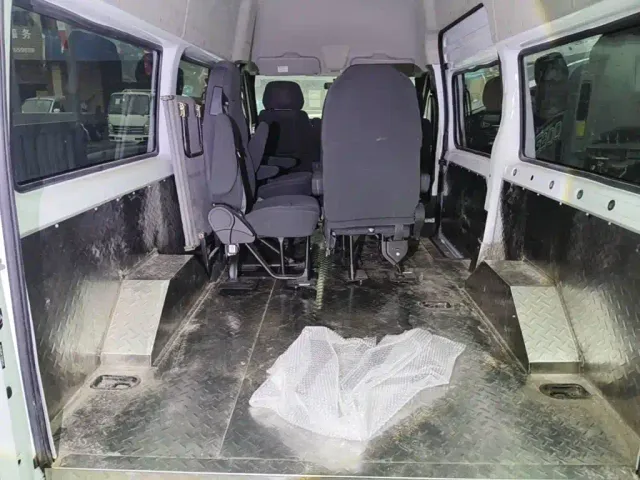 JMC Fushun — Фото автомобиля 5