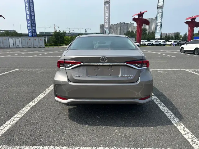 Toyota Corolla — Фото автомобиля 7