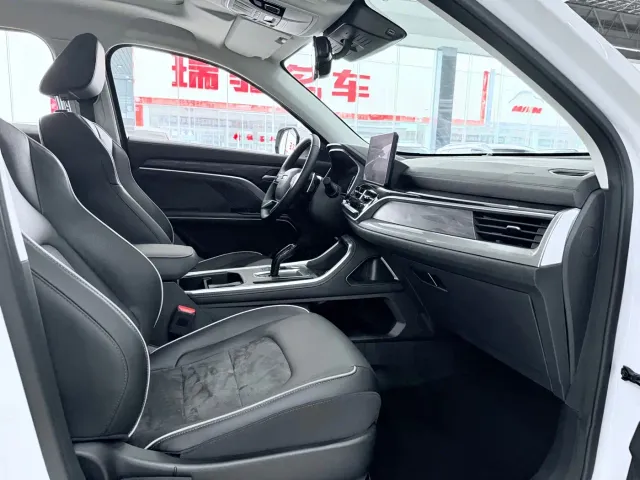 Haval H6 — Фото автомобиля 10