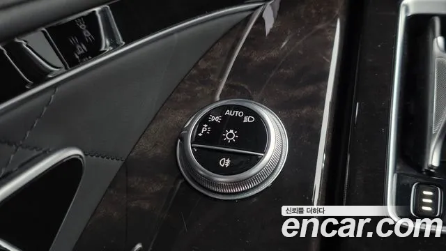 Mercedes-Benz S-Class — Фото автомобиля 29