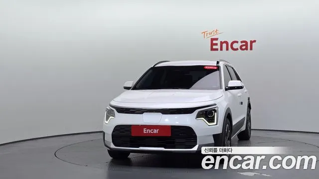 Kia Niro New — Фото автомобиля 3