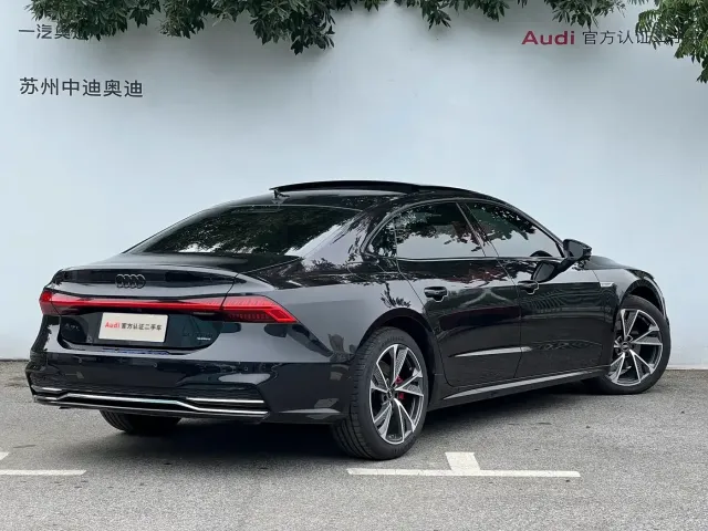 Audi A7L — Фото автомобиля 4