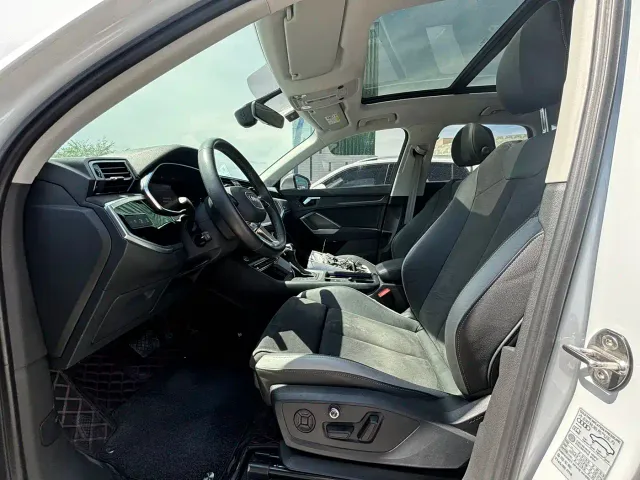 Audi Q3 — Фото автомобиля 12