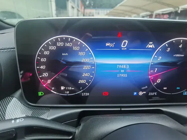 Mercedes-Benz C-Class — Фото автомобиля 9