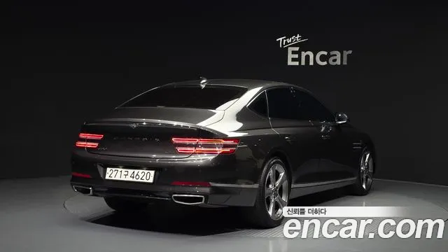 Genesis G80 Бензин 3.5 турбо AWD — Фото автомобиля 2