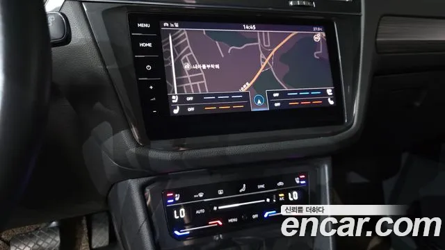Volkswagen Tiguan — Фото автомобиля 14