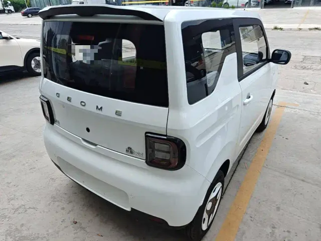 Geely Panda — Фото автомобиля 6