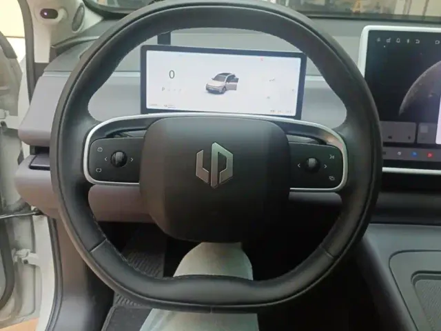 Leapmotor Leapmotor C10 2024 530 Smart Edition — Фото автомобиля 15