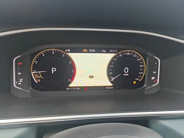 Volkswagen Tharu — Фото автомобиля 10
