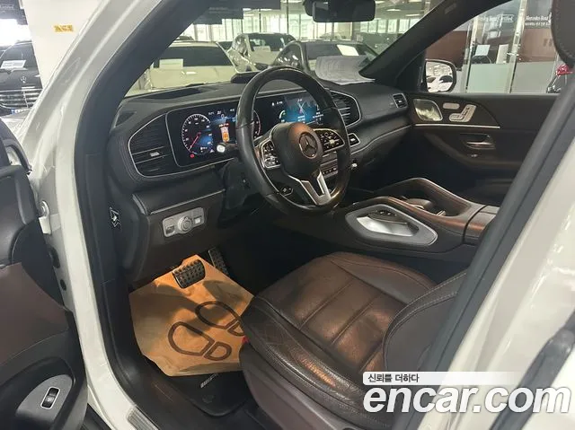 Mercedes-Benz GLS-Class — Фото автомобиля 14