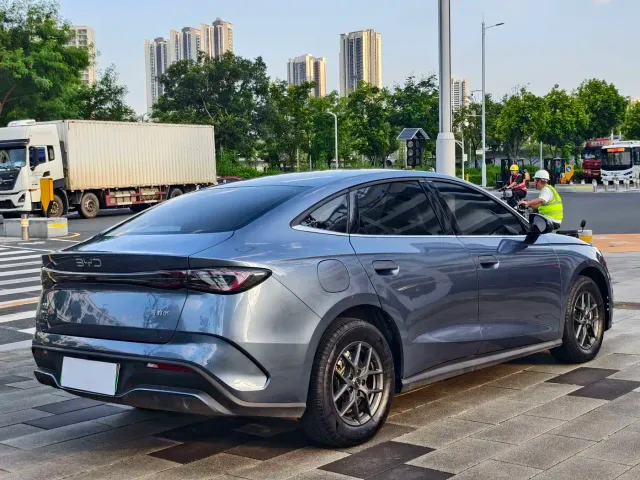 BYD Seal 06 — Фото автомобиля 16