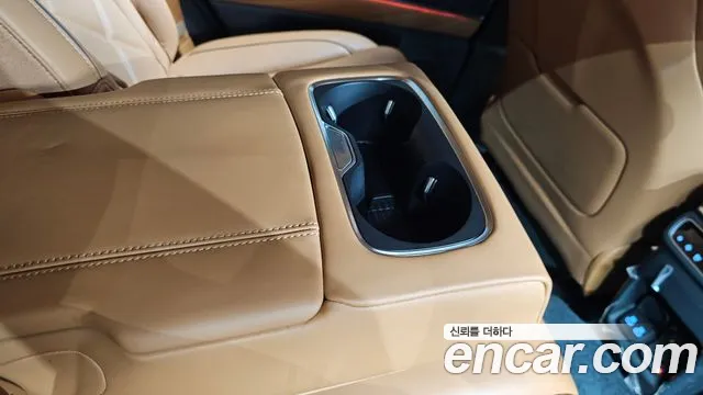 Genesis GV80 — Фото автомобиля 28
