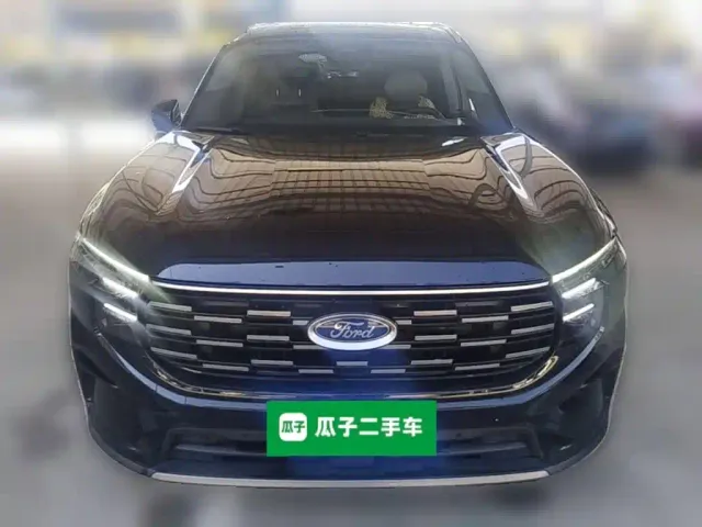 Ford Edge — Фото автомобиля 4