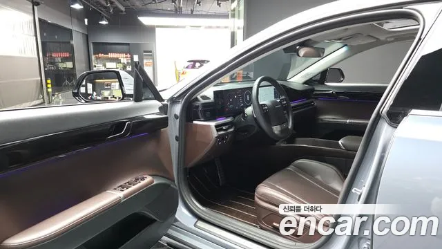 Hyundai Grandeur GN7 — Фото автомобиля 15