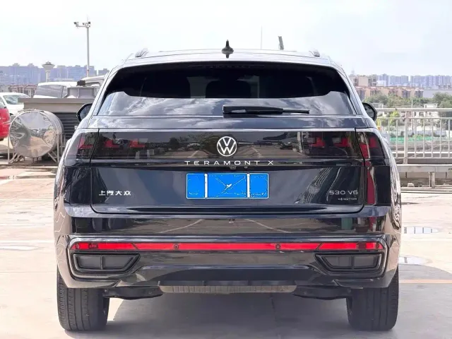 Volkswagen Teramont — Фото автомобиля 14