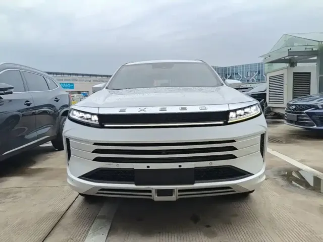 Exeed Exeed Windchaser 2020 1.6T DCT Star Premium Edition — Фото автомобиля 2