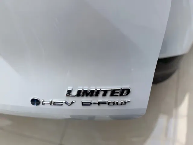 Toyota Sienna — Фото автомобиля 10