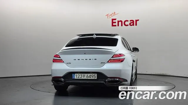 Genesis G70 New — Фото автомобиля 4