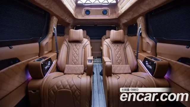 Фотография автомобиля — Kia Carnival Generation 4