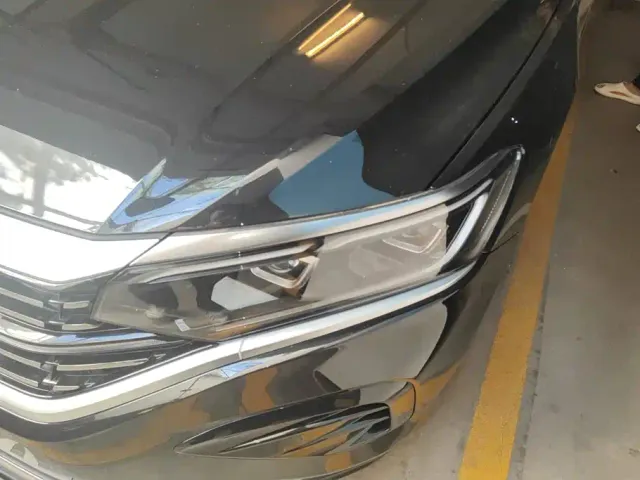 Volkswagen Passat — Фото автомобиля 5