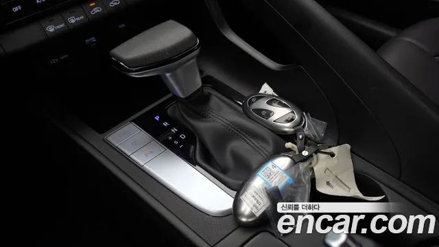 Hyundai AVANTE Новый Avante (CN7) — Фото автомобиля 9