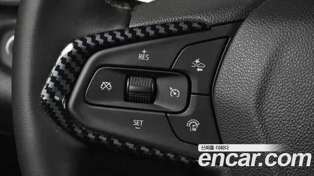 ChevroletGMDaewoo Trax Trax Кроссовер — Фото автомобиля 17
