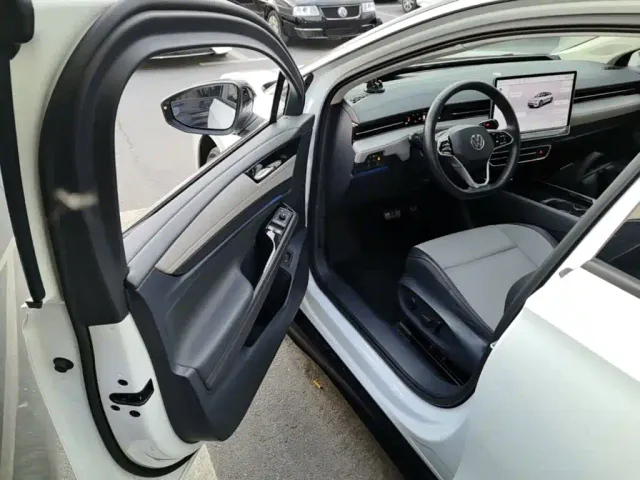 Volkswagen ID.7 Vizzion — Фото автомобиля 15