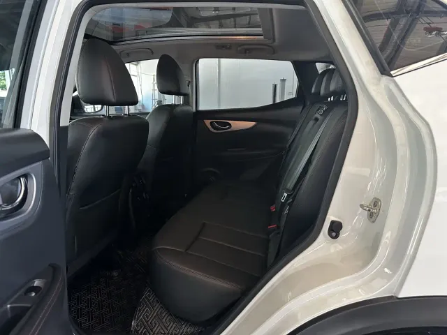 Nissan Qashqai — Фото автомобиля 11