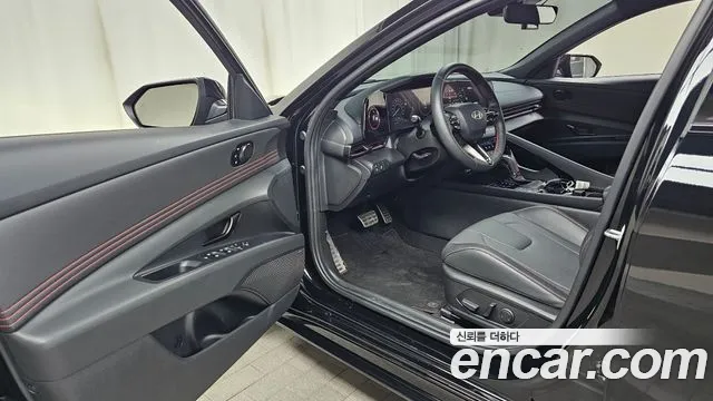 Hyundai AVANTE Новый Avante (CN7) — Фото автомобиля 10