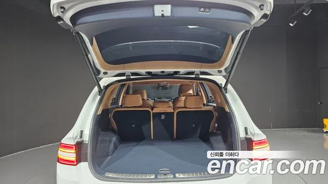 Genesis GV80 — Фото автомобиля 26