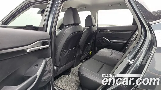 Kia Seltos — Фото автомобиля 18