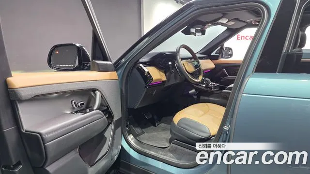 Land Rover Range Rover Sport — Фото автомобиля 9