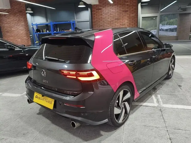 Volkswagen Golf GTI — Фото автомобиля 4
