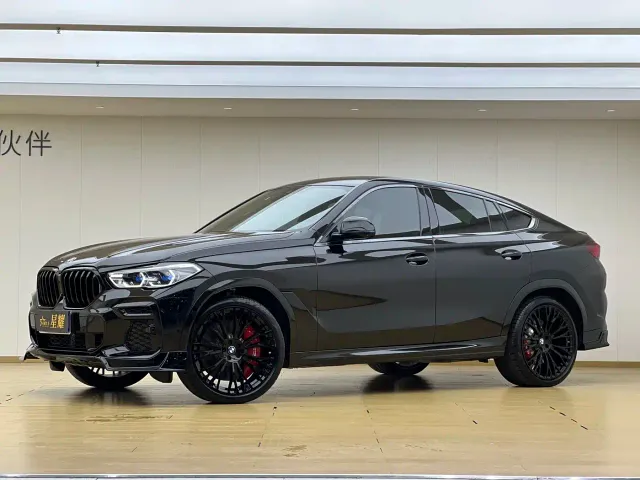Фотография автомобиля — BMW X6