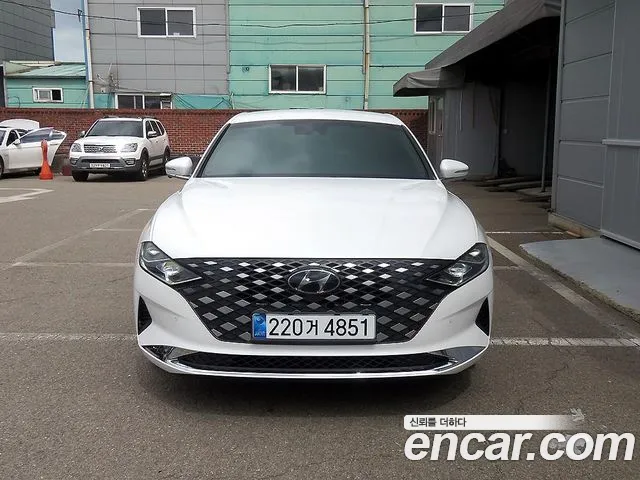 Hyundai Grandeur Grandeur (New) Hybrid — Фото автомобиля 2