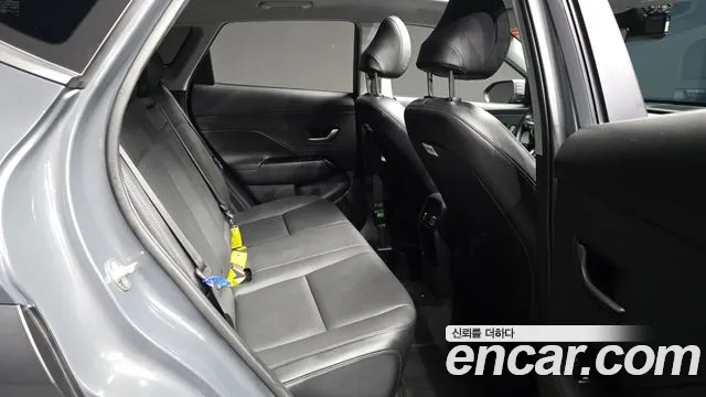 Hyundai Kona SX2 — Фото автомобиля 12