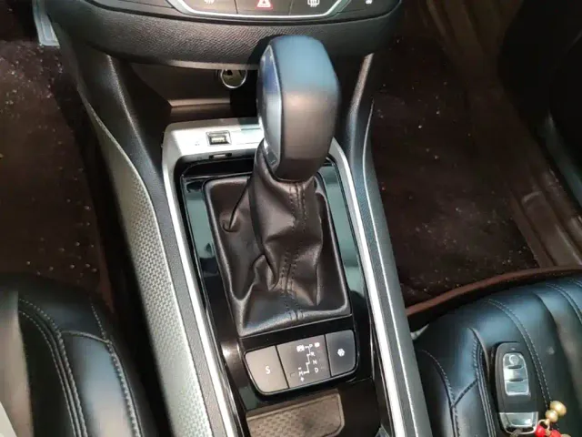 Peugeot 408 — Фото автомобиля 13