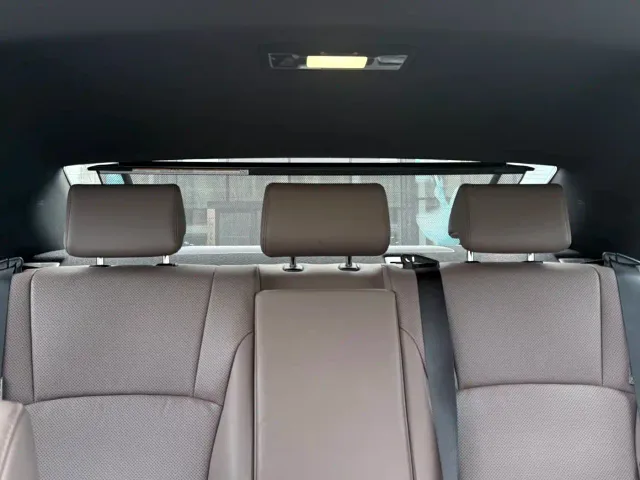 Lexus ES — Фото автомобиля 18