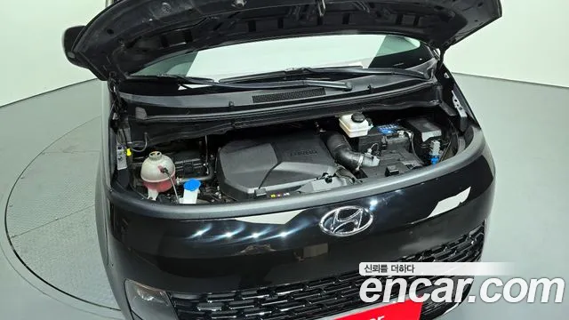 Hyundai Staria Staria 4WD Tourer 9 мест — Фото автомобиля 6
