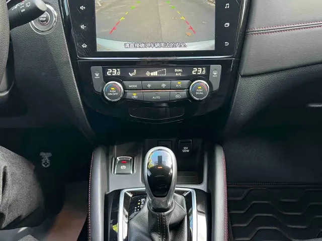 Nissan Qashqai — Фото автомобиля 14