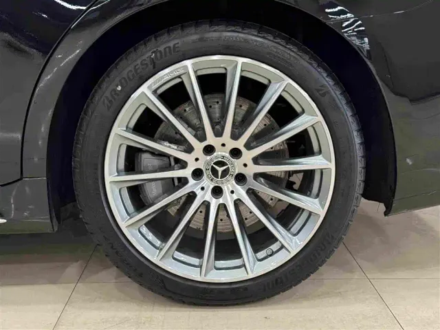 Mercedes-Benz S-Class — Фото автомобиля 5