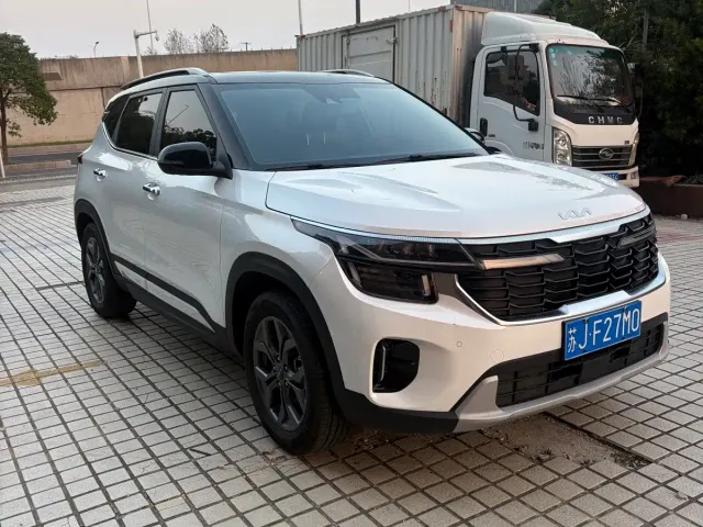 Фотография автомобиля — Kia Seltos